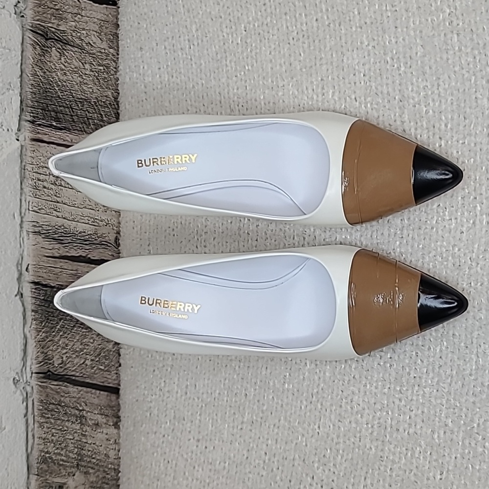 Burberry Lux ALF Annalise 90 Patent Leather Pump White/Tan/Black Cap Toe NWT/NIB